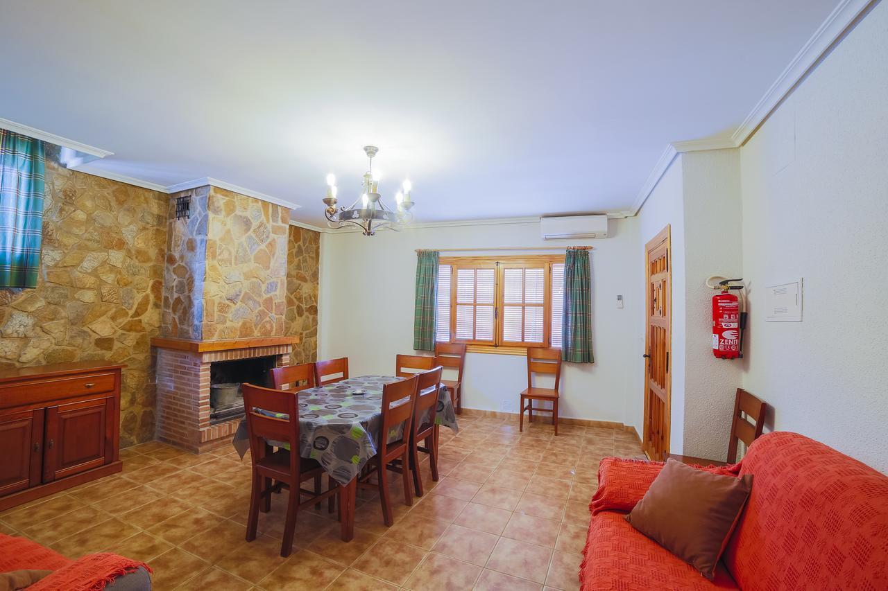 Apartamentos Ribera Del Jucar Alcala del Jucar Exterior photo